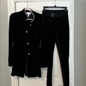 Elegant Black Velvet Women's Pants & jacket Set